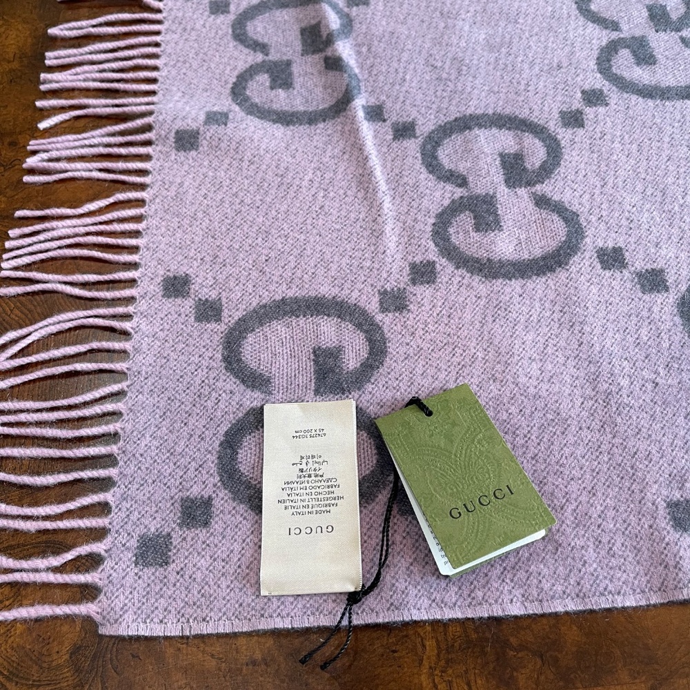 GUCCI CASHMERE SCARF - Picture 3 of 11